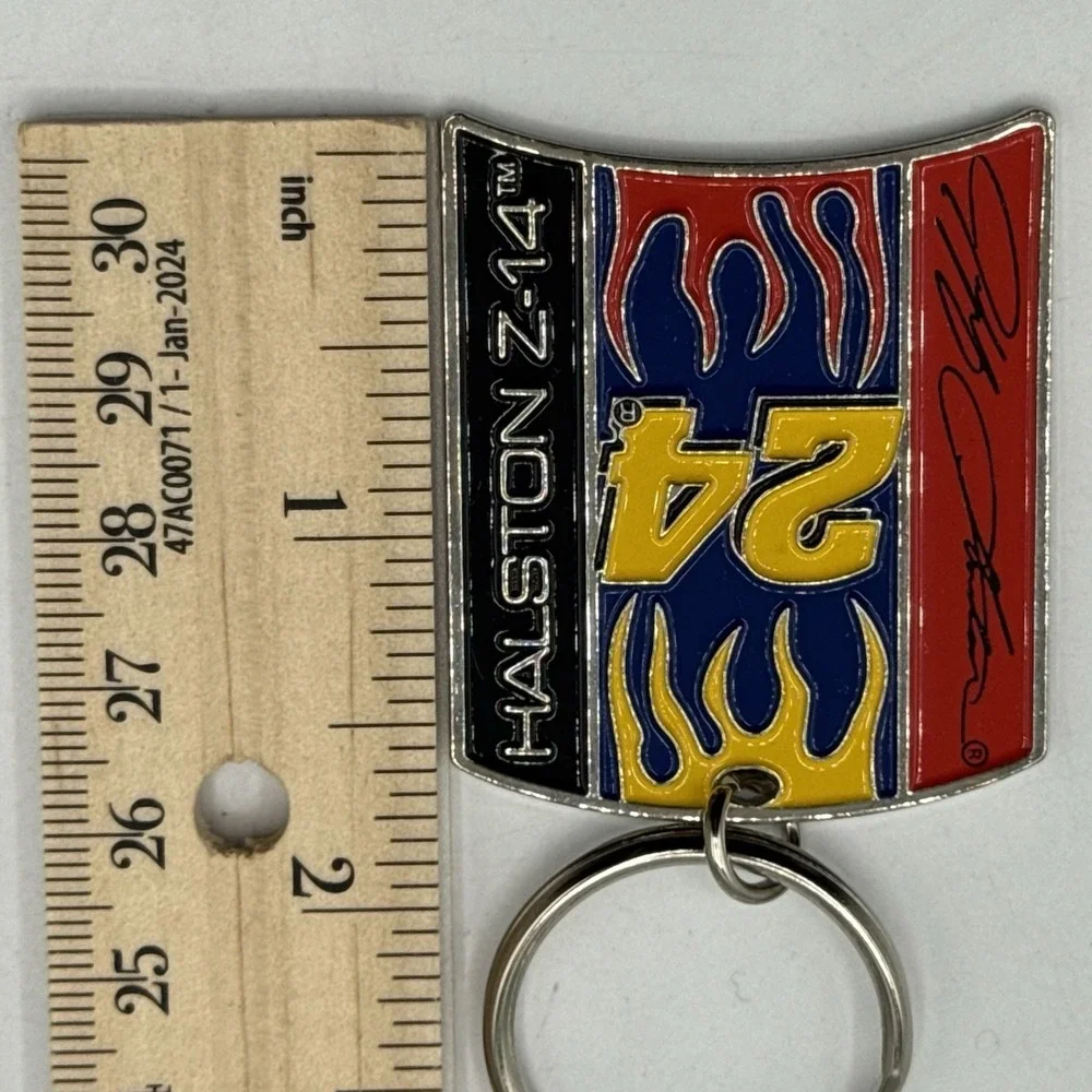Jeff Gordon Halston Z-14 Flame Metal Keychain NASCAR Racing Collectible